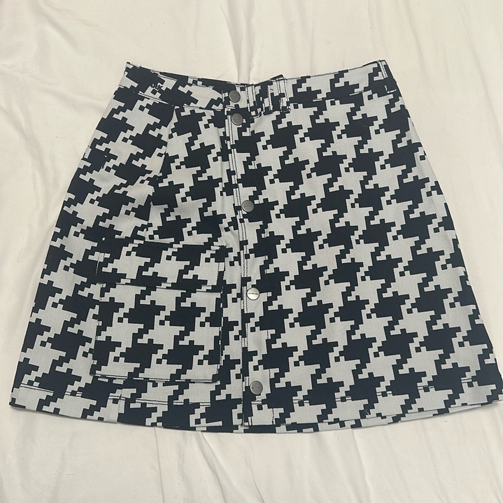 3/$125 NWOT Ivy Park Digital Camo Cargo Skirt Small